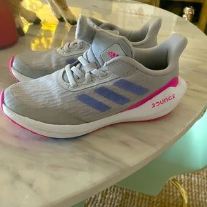 Girls size 2 Adidas sneakers